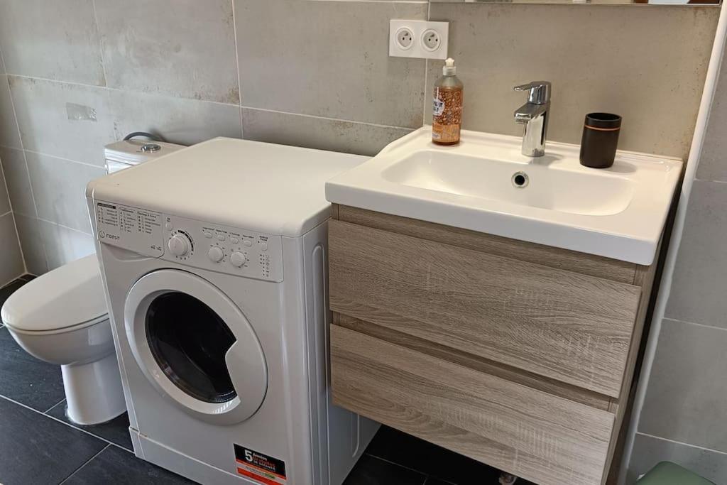 Detente - Appartement Et Poutres Apparentes Béziers Exteriér fotografie